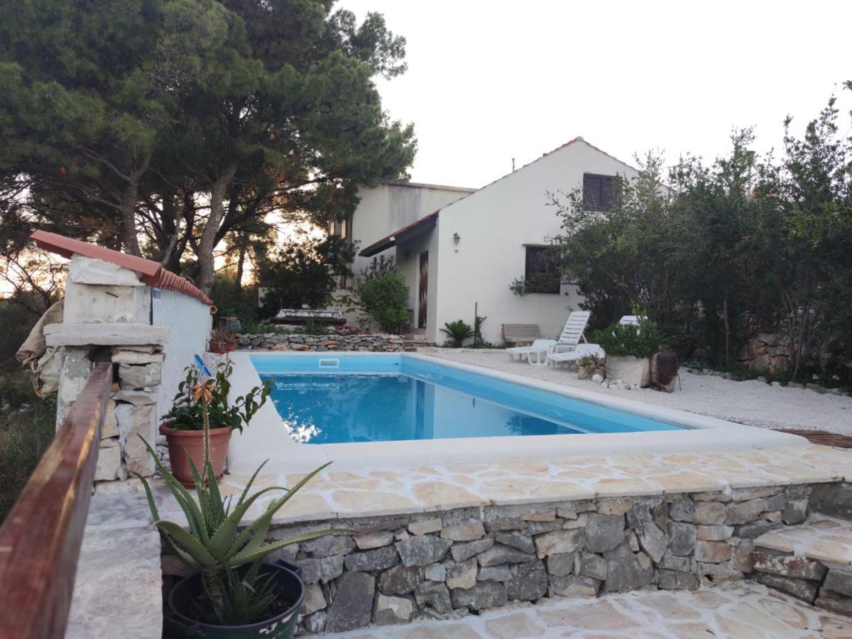 Vacation House Milka Milna  Exterior foto